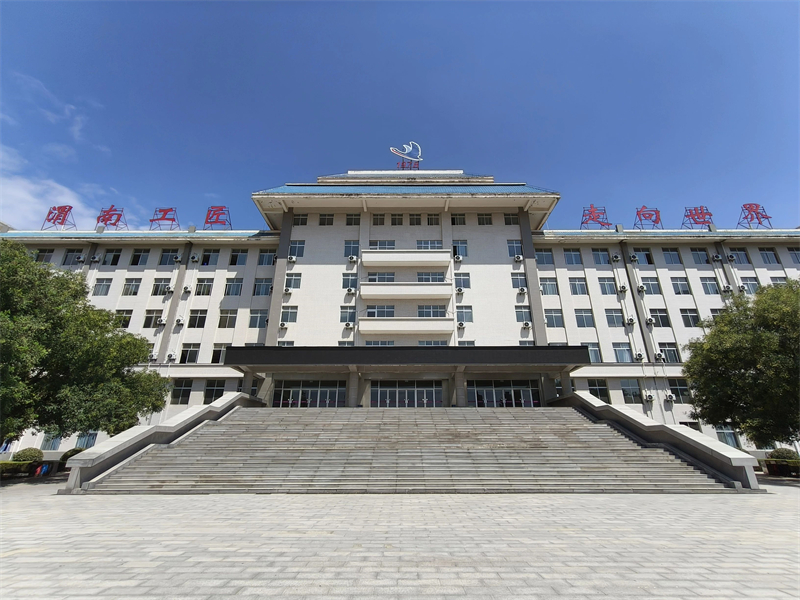 喜迎新生 防暑降温“送清凉”——学院教室空调全覆盖