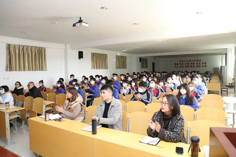 20211204_105958_005.jpg 20211204_105958_005.jpg