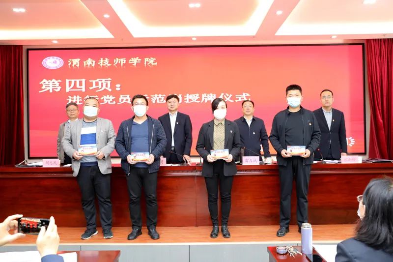 20220421_171520_003.jpg 20220421_171520_003.jpg