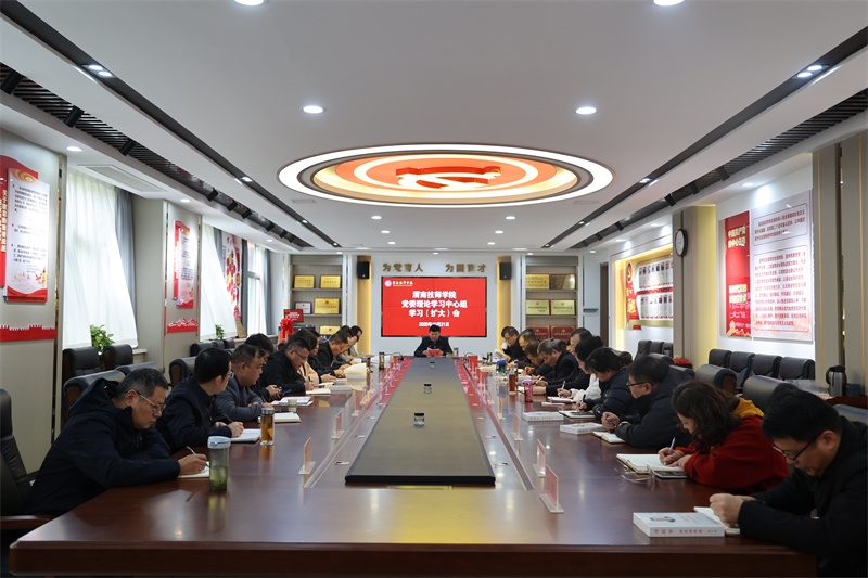 中心�?1).jpg 中心�?1).jpg